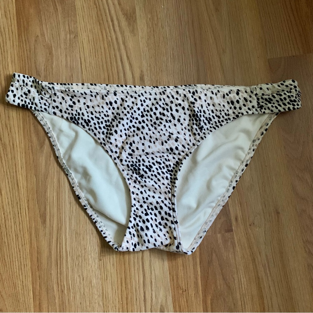 Cheetah animal print swim bottoms